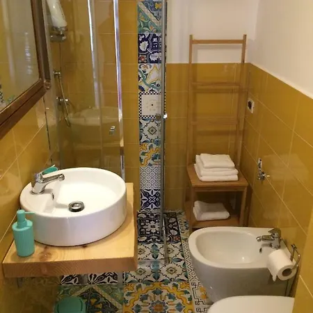 La Casa Di Hoby Naples