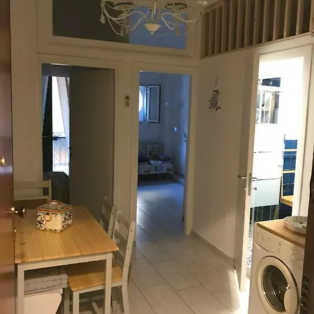 La Casa Di Hoby * Napoli